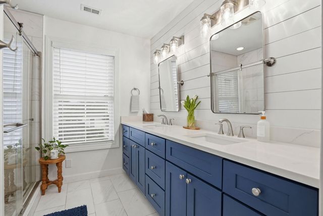 2178 Hartfords Bluff Lane, Mount Pleasant, SC 29466