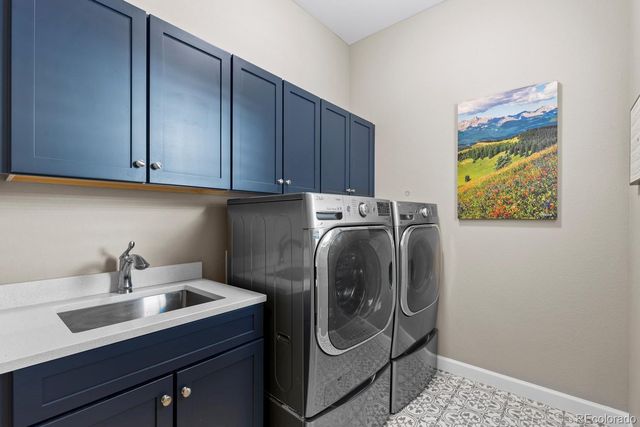 2887 Morningbird Lane, Castle Rock, CO 80109