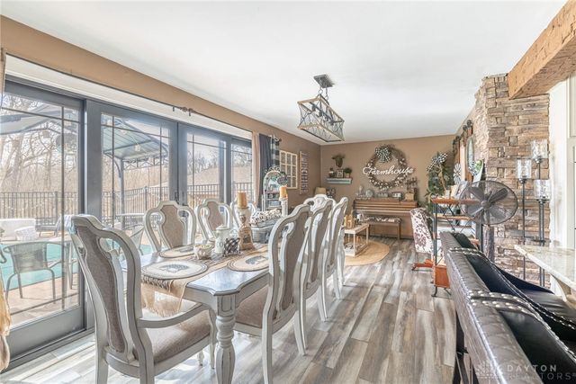 1015 W Lytle 5 Points Road, Springboro, OH 45066