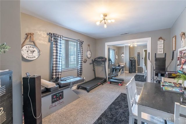 1015 W Lytle 5 Points Road, Springboro, OH 45066