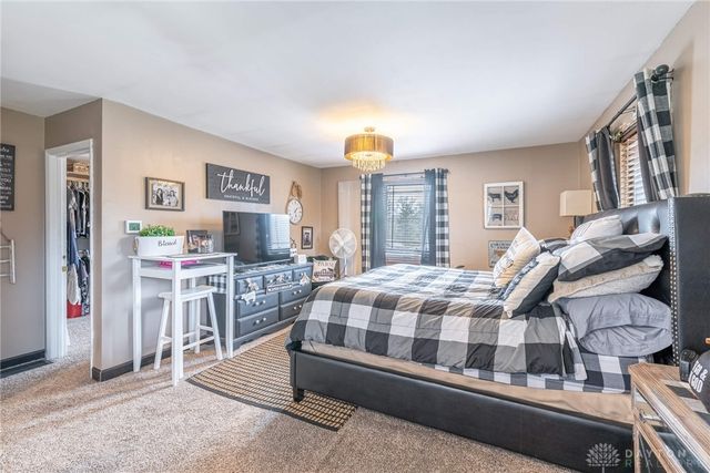 1015 W Lytle 5 Points Road, Springboro, OH 45066