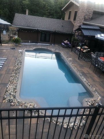 1015 W Lytle 5 Points Road, Springboro, OH 45066