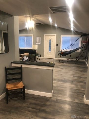 1015 W Lytle 5 Points Road, Springboro, OH 45066