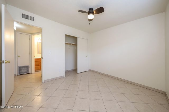 4370 N Hansa Place, Tucson, AZ 85705