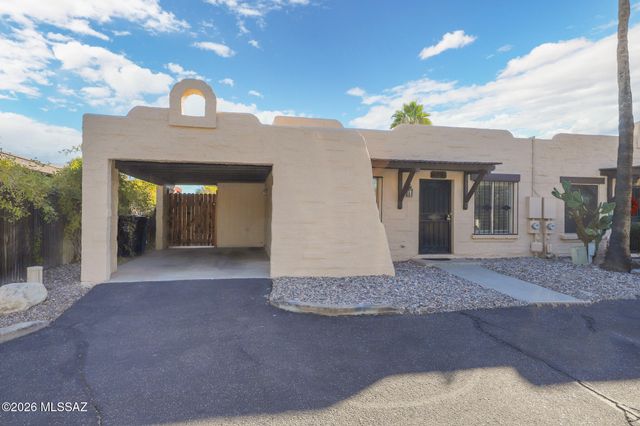 4370 N Hansa Place, Tucson, AZ 85705