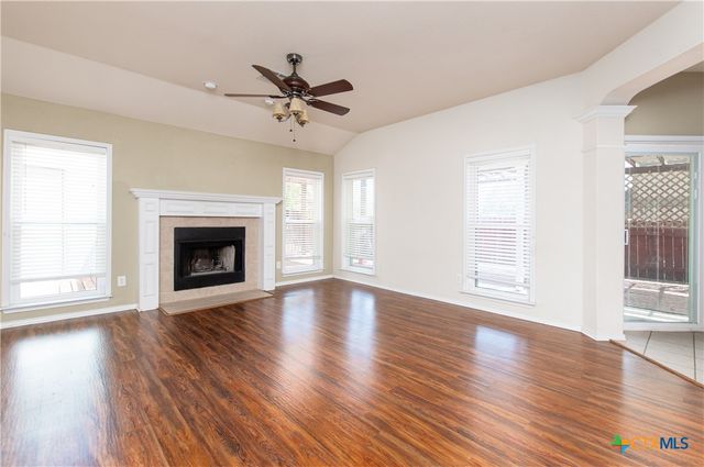 301 Buckskin Trail, Harker Heights, TX 76548