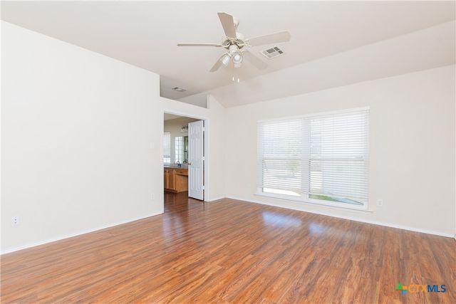 301 Buckskin Trail, Harker Heights, TX 76548