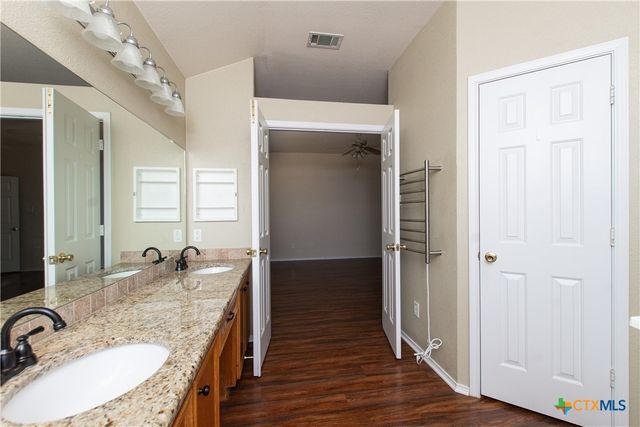 301 Buckskin Trail, Harker Heights, TX 76548