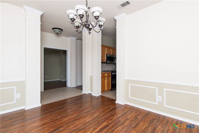 301 Buckskin Trail, Harker Heights, TX 76548