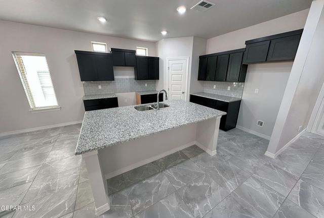 917 LARKHALL Place, El Paso, TX 79928