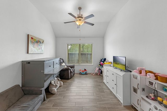 21755 N Enchanted Rock Drive, Porter, TX 77365