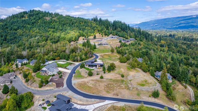 7583 Avalon Heights Way, Sedro Woolley, WA 98284