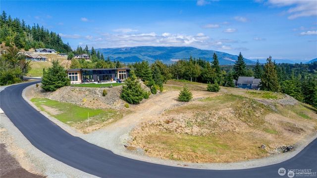 7583 Avalon Heights Way, Sedro Woolley, WA 98284