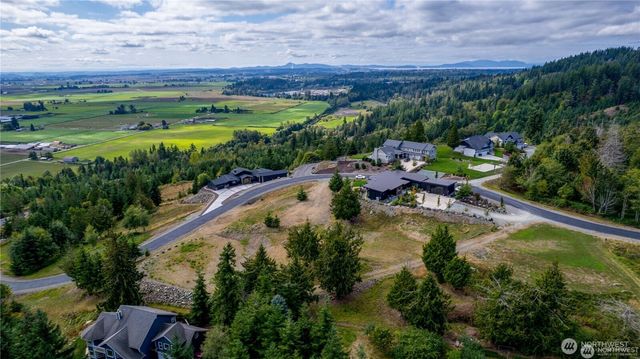 7583 Avalon Heights Way, Sedro Woolley, WA 98284