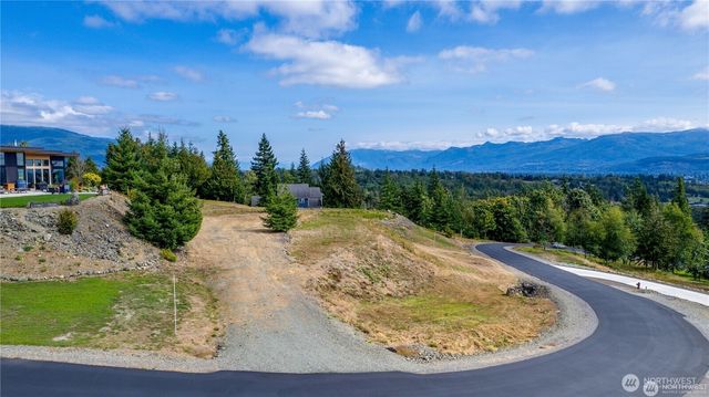 7583 Avalon Heights Way, Sedro Woolley, WA 98284