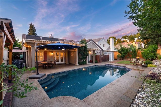 505 Wallingford Ln, Folsom, CA 95630