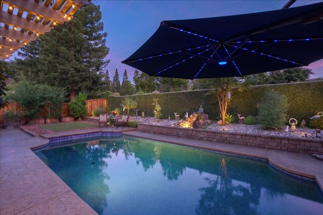 505 Wallingford Ln, Folsom, CA 95630