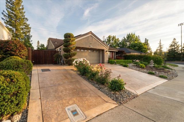 505 Wallingford Ln, Folsom, CA 95630