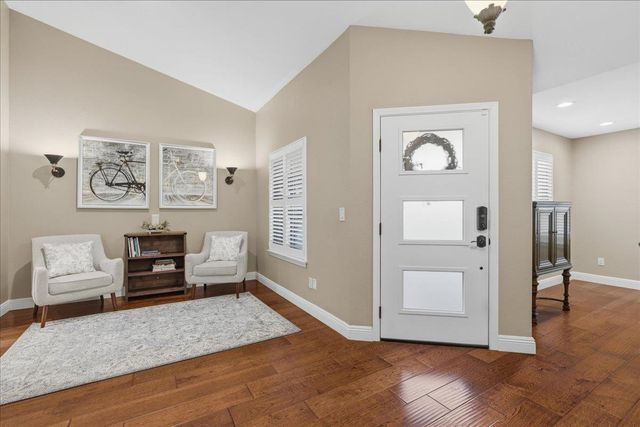 505 Wallingford Ln, Folsom, CA 95630