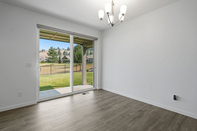 21491 E Valley Vista Dr, Liberty Lake, WA 99019