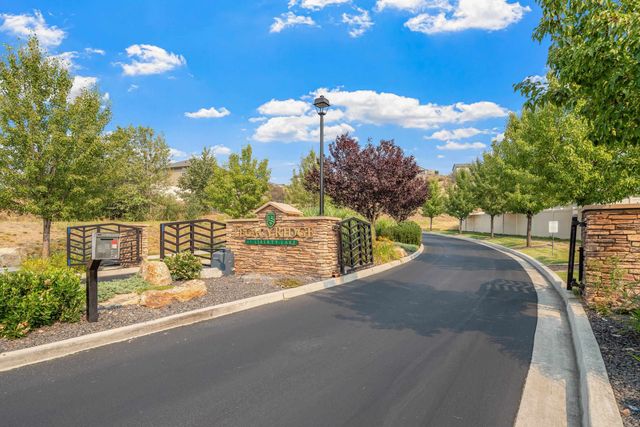 21491 E Valley Vista Dr, Liberty Lake, WA 99019
