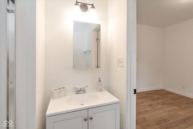 309 N Lasalle Street, Indianapolis, IN 46201