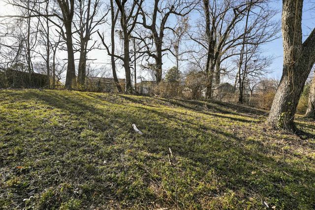 3535 HALLBROOK ST, Memphis, TN 38127