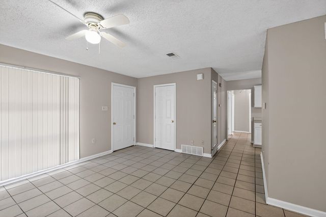 3535 HALLBROOK ST, Memphis, TN 38127