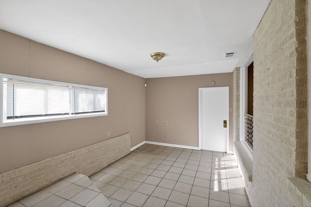 3535 HALLBROOK ST, Memphis, TN 38127