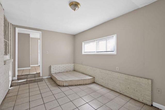 3535 HALLBROOK ST, Memphis, TN 38127