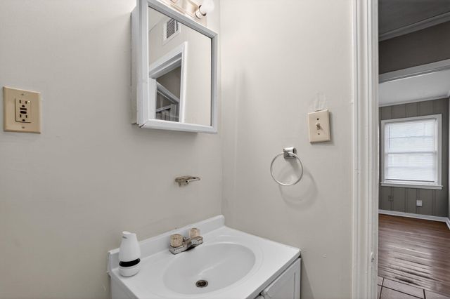 3535 HALLBROOK ST, Memphis, TN 38127