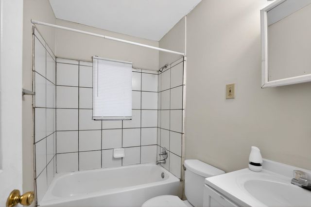 3535 HALLBROOK ST, Memphis, TN 38127