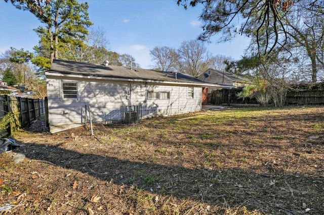 3535 HALLBROOK ST, Memphis, TN 38127