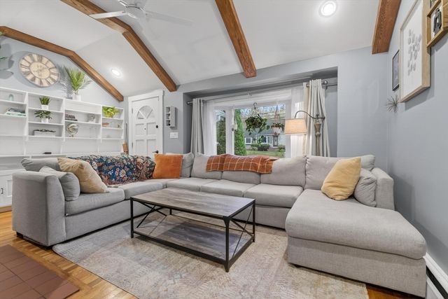 14 Francis Wyman Rd, Burlington, MA 01803