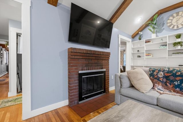14 Francis Wyman Rd, Burlington, MA 01803