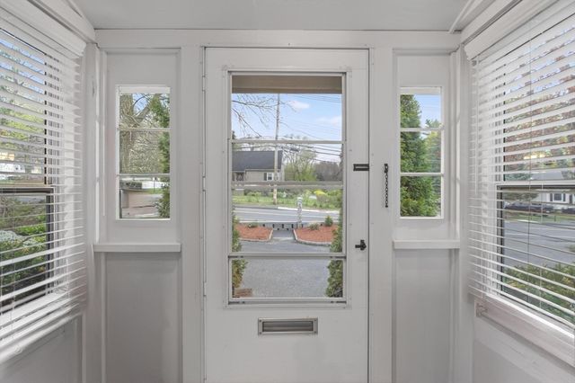 14 Francis Wyman Rd, Burlington, MA 01803