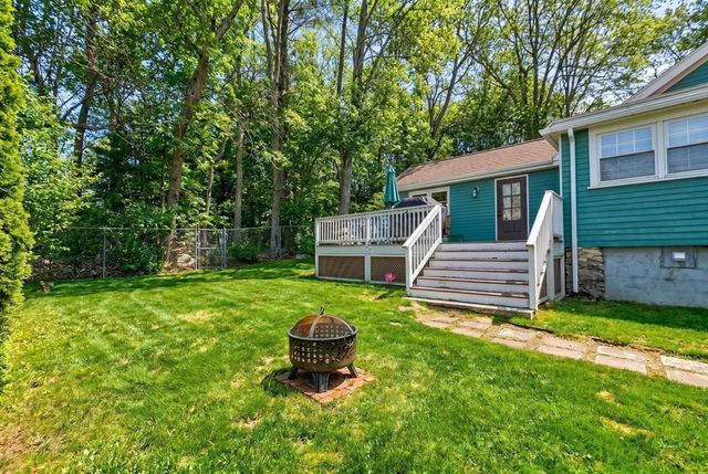 14 Francis Wyman Rd, Burlington, MA 01803