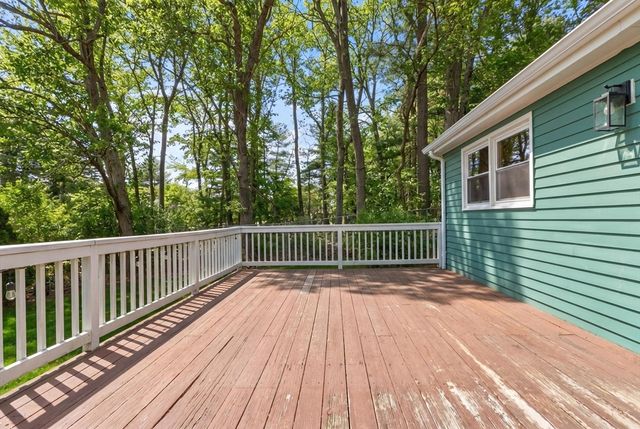 14 Francis Wyman Rd, Burlington, MA 01803