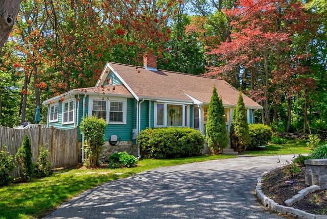 14 Francis Wyman Rd, Burlington, MA 01803