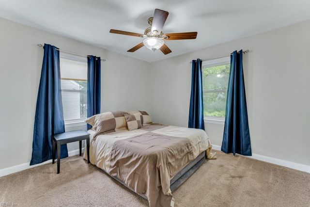 14 Quinn ST, Hampton, VA 23669