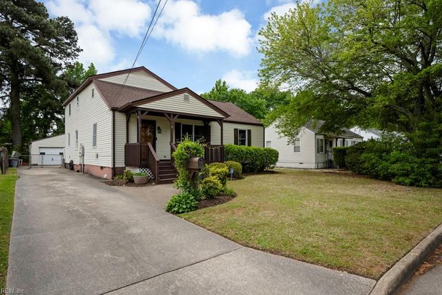 14 Quinn ST, Hampton, VA 23669