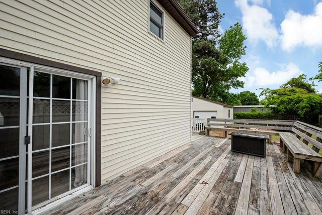 14 Quinn ST, Hampton, VA 23669