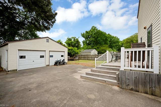 14 Quinn ST, Hampton, VA 23669