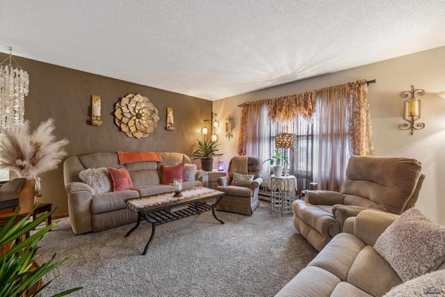 3309 HALL, Rapid City, SD 57702