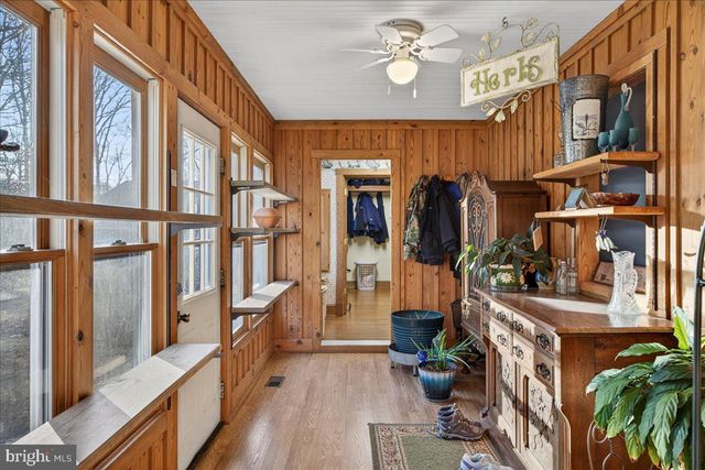 980 WALTONS STORE RD, Louisa, VA 23093