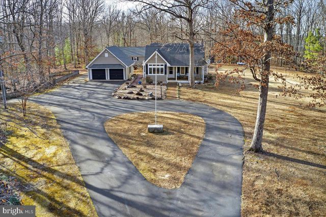 980 WALTONS STORE RD, Louisa, VA 23093