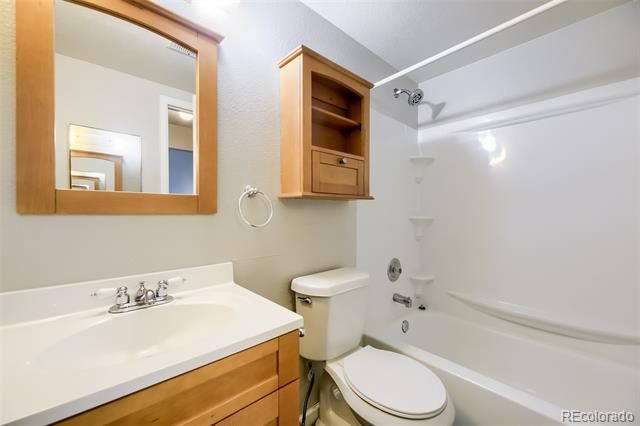3606 S Depew Street 201, Denver, CO 80235