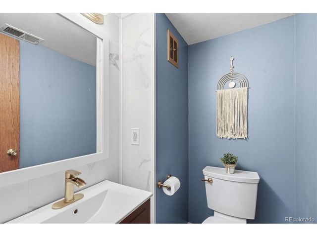 5583 S Lowell Blvd, Littleton, CO 80123