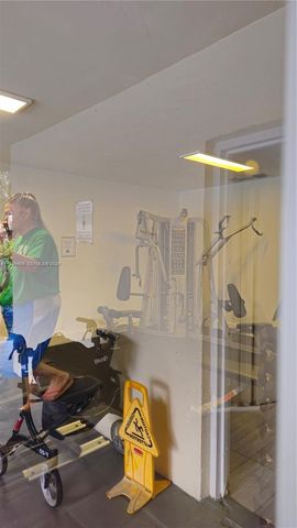 4550 NW 9th St 505E, Miami, FL 33126