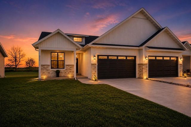 311 Willow Street, Pardeeville, WI 53954
